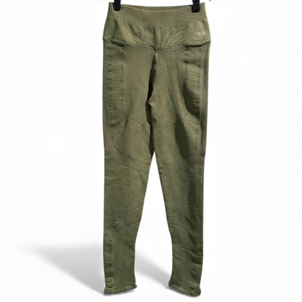 NUX One By One Green leggings- Size‎ Small